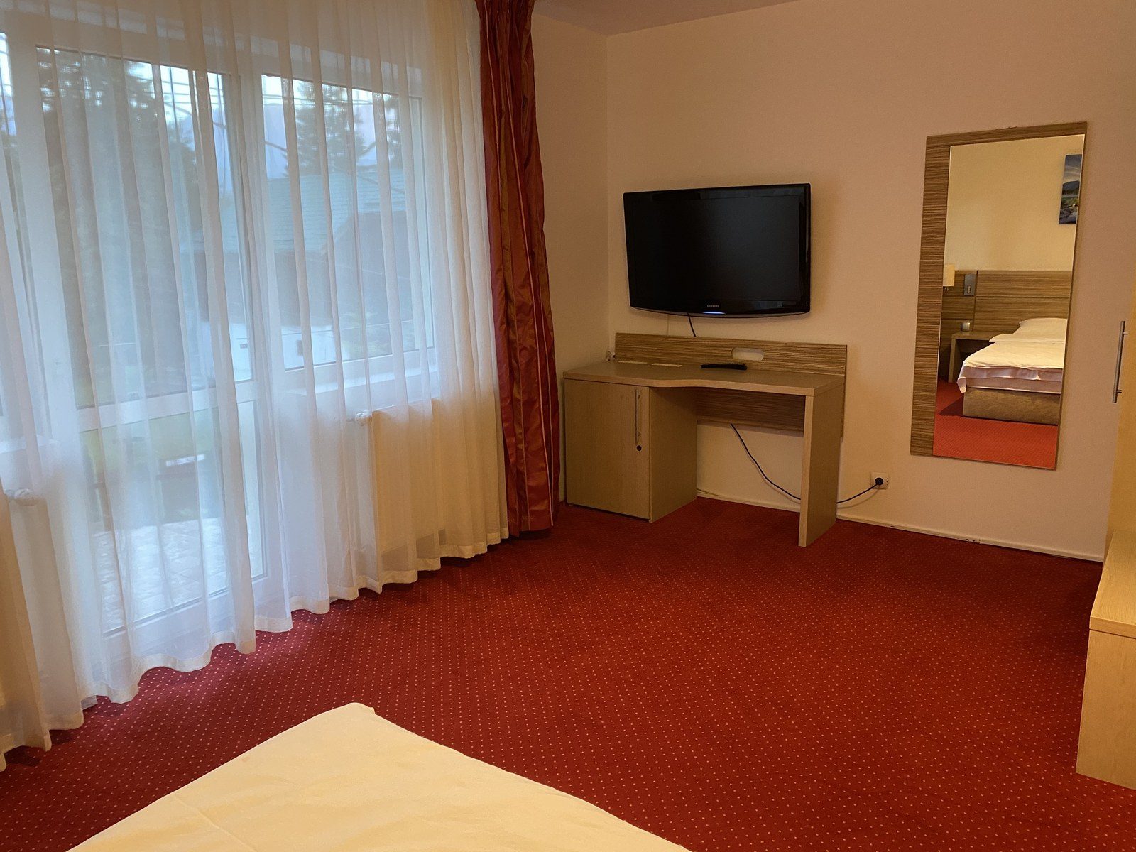 Camera Piatra Mare — 18 m² luminoasă cu pat dublu, Vila Amira Predeal